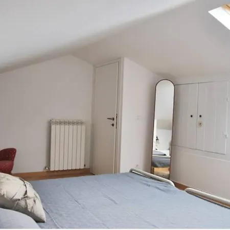 Διαμέρισμα Civico 5 *